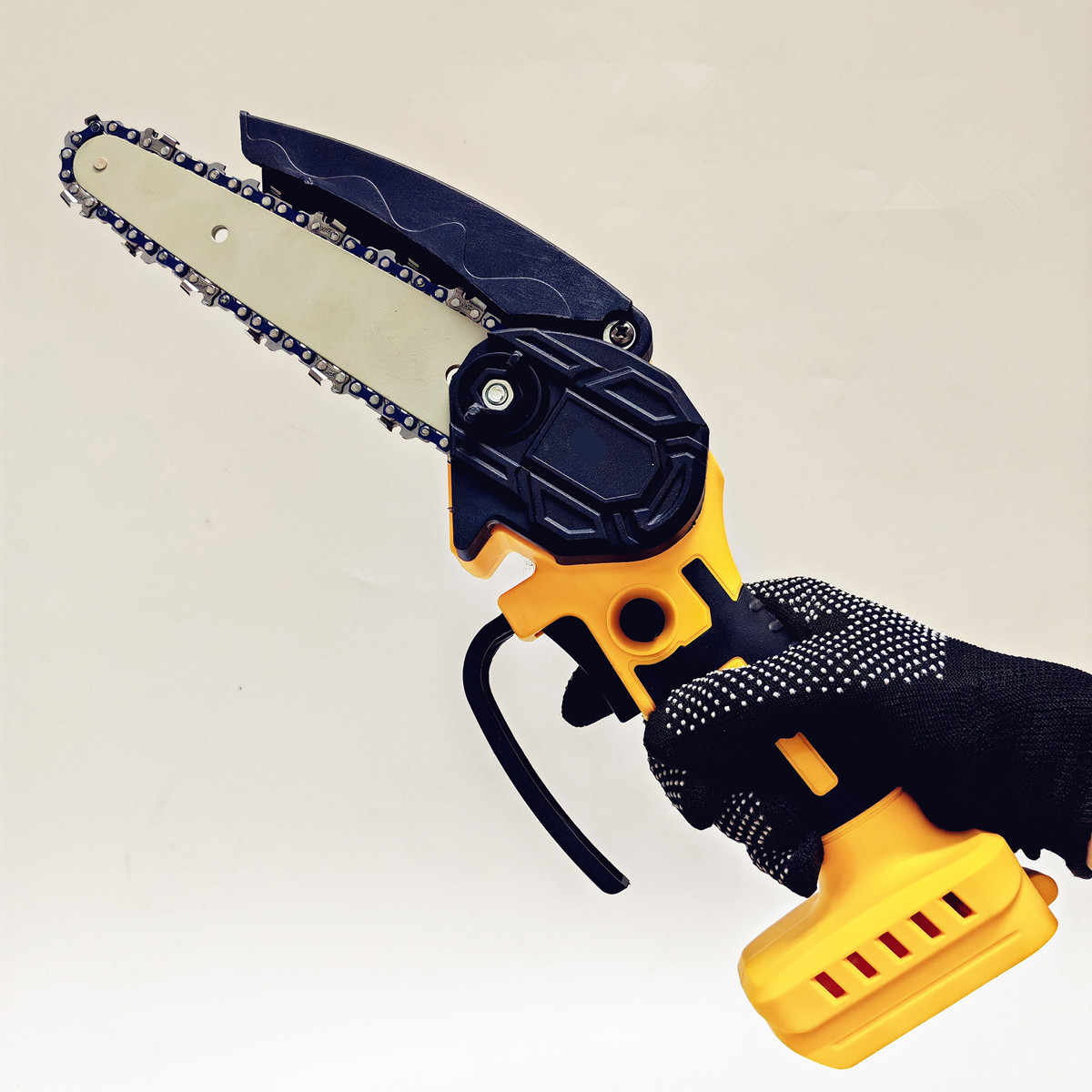 Pasuje do akumulatorowej piły  – Mini Chainsaw 6 Inch Cordless recenzja i cena